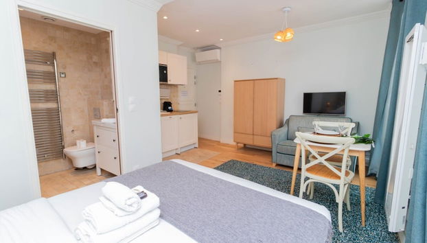 Superb and New Studio in the Center of Paris - Foto 2, Habitación