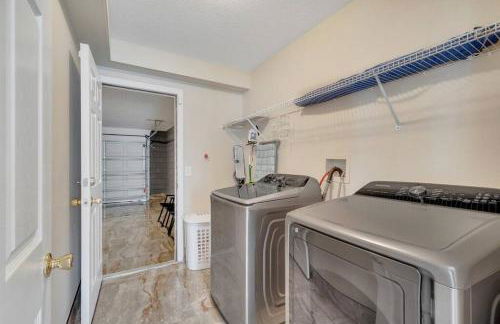 South Facing Pool, Close to Attractions, Remodeled - Foto 10
