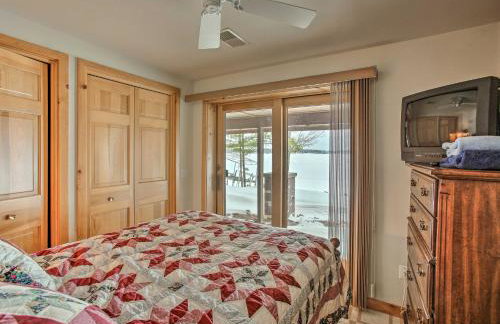 Waterfront Cottage, 9 Mi to Aloha State Park! - Foto 22