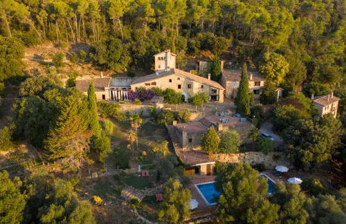 Masia Can Pou - Foto 1