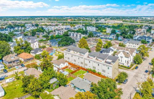 Luxury Oasis: Houston Rooftop Skyline - Foto 61