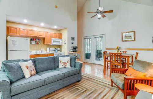 Cabin with Deck and Screened-In Porch in New Market! - Foto 7