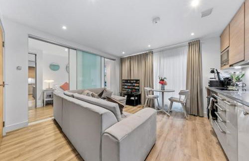 Modern London Stay with Luxe Comfort - Foto 18