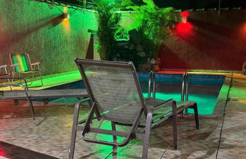 Sinuca, churrasqueira e fogueira a 300 metros do mar - Foto 7