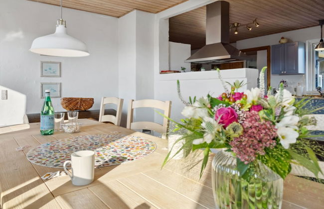 "Cajsa" - 200m from the sea - Foto 7