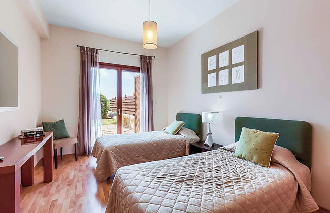 Aphrodite Hills Junior J032 - Photo 4