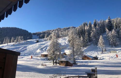 Praloup 1600 t3 sur piste 4p - Foto 1