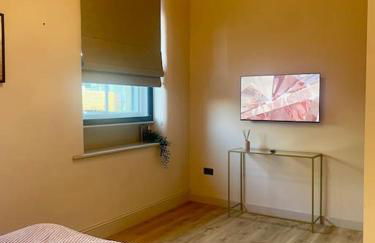 Pretty Pink Posh Penthouse - Foto 54