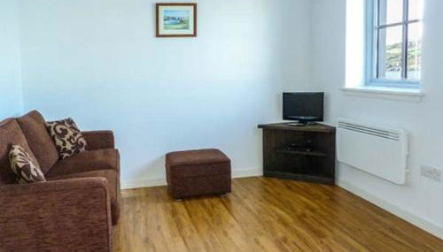 The Clamshell - Photo 3