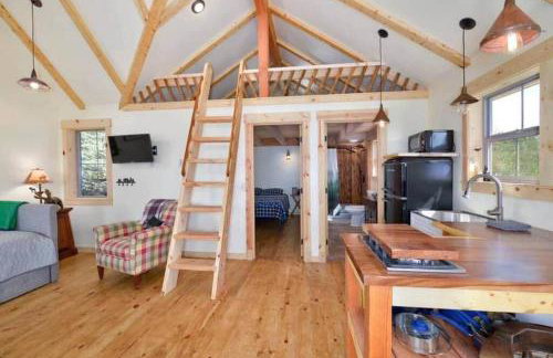 A Woodland Cottage-Fireweed Meadow Vacation Rental - Foto 3