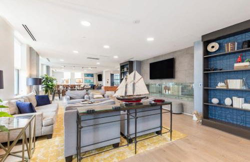 1BR Luxury Apartment With Rooftop Deck & Pool - Foto 37