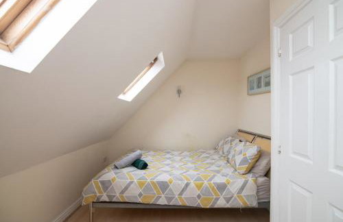 Fantastic 4 bed house with 3 bathrooms in pleasant location - Foto 17