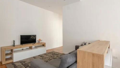 Like at Home - Close to Metro, Stadio San Siro, Duomo with private parking place - Foto 5