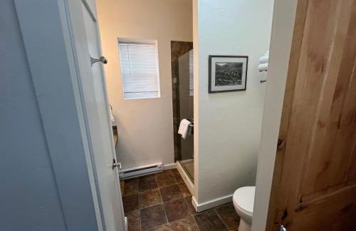 Railway Cabin at Base Camp - Foto 14