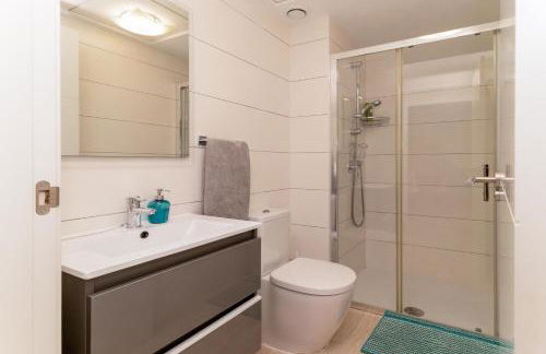 Amazing apartment 50 m from the beach - Foto 18