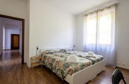 Appartamento per 6 persone nella natura - zona collinare residenziale La Spezia - 15 minuti dalla stazione - Val di Vara Trekking 5 Terre - Foto 12