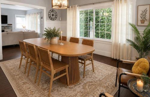 Hollywood house with parking - walk to attractions - Foto 7
