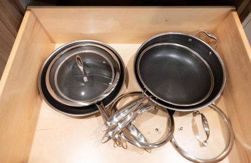 Seaside Home Modern Retreat with Breathtaking Views and Beachside Charm - Foto 39