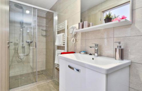 Pet Friendly Home In Kostanjevac - Foto 35