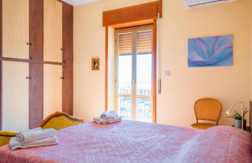 GuestHost - La Terrazza di Siracusa - Roomy and Bright Flat - Foto 43