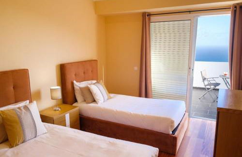 GuestReady - One happy stay in Machico - Foto 17