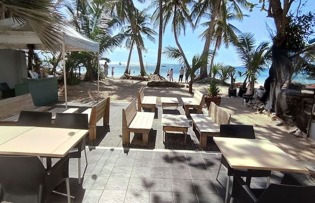 Castle Rock Boracay - Foto 18