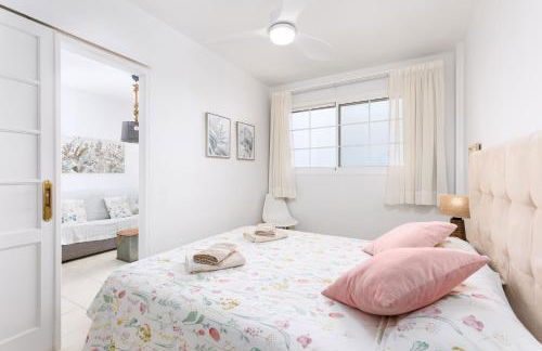 Home2Book Esmeralda Beach, Resid Playa Paraíso - Photo 2