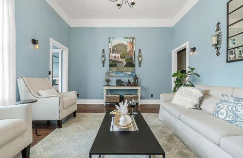 1884 Elegant Home Fire Pit, Tesla Tech, Near DT - Foto 37