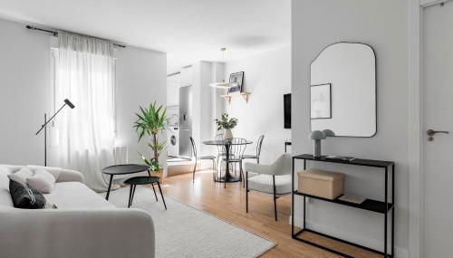 Cozy 2 bedroom apartment with patio - Foto 3