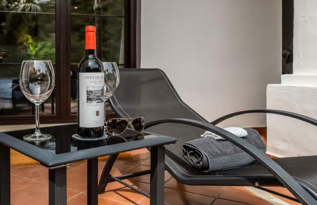 2 Bedrooms - Sleeps 4 - Garden and Pool With View - Photo 26