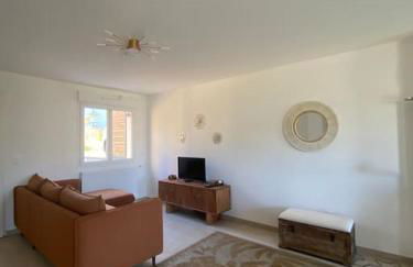 VILLA VUE LAC -3 chambres jardin-proche du lac et du Centre-ville , 2 places parking - Foto 3