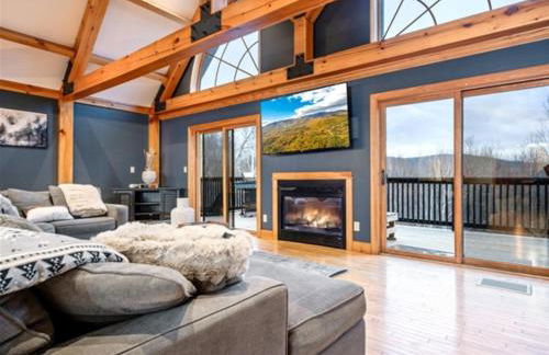 3 Mi to SR! Sleeps 25, Spacious, Hot Tub, Arcade! - Foto 61