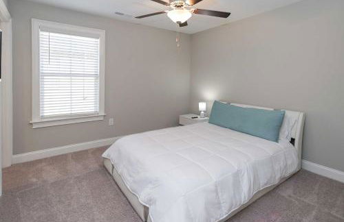 Spacious Hazel Green Home with Fireplace, Yard! - Foto 26