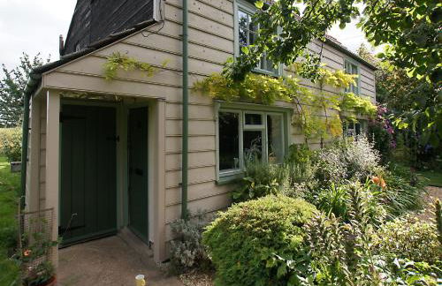 Cozy cottage overlooking fields, Upwell - Foto 19