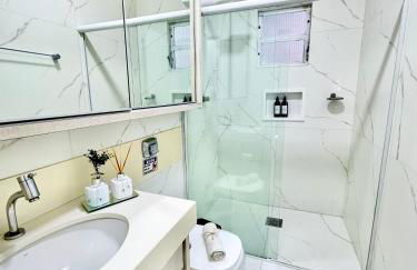 RJ Residencial Beira Mar Maravilhosa Casa Frente Mar da Pinheira com piscina - Foto 17