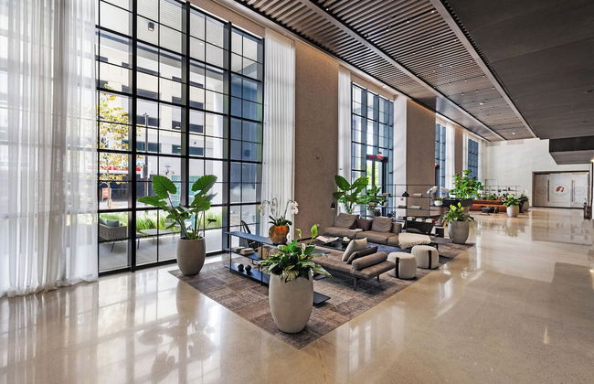 Luxury Condos in Downtown Miami - Photo 2