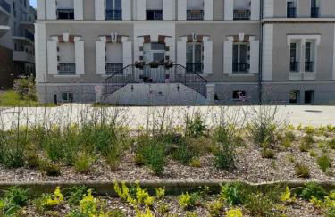 Appart dans petit chateau en centre ville - Foto 16