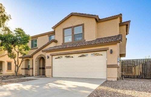 Spacious San Tan Valley with Private Outdoor Oasis - Foto 35