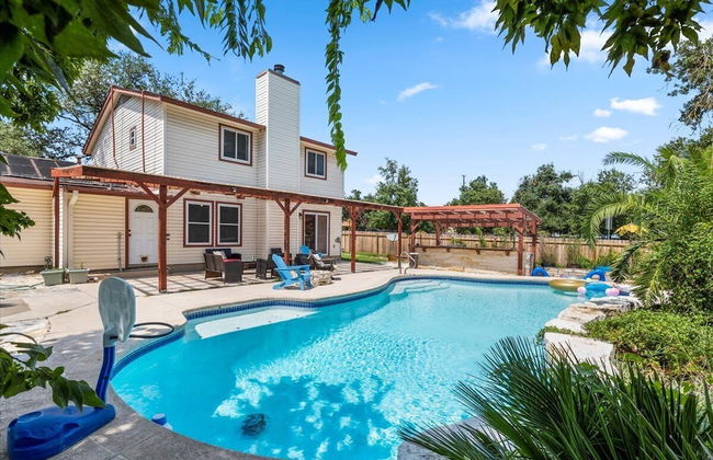 Oasis w Huge Pool & BBQ Patio - Photo 33