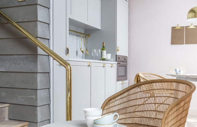 Eden Locke - Photo 38