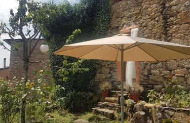 Abrigo Montesinho - Foto 38