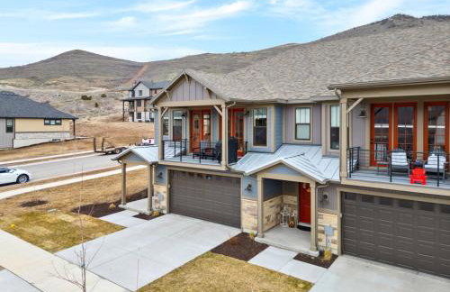 BRAND NEW Scenic Luxury Mountain Retreat - Foto 49