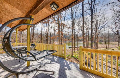 Historic Clark Cabin with Deck and Fishing Pond Access - Foto 25