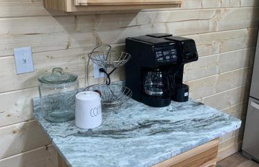 Treasured Moments Tiny Cabin Cottage - Foto 4