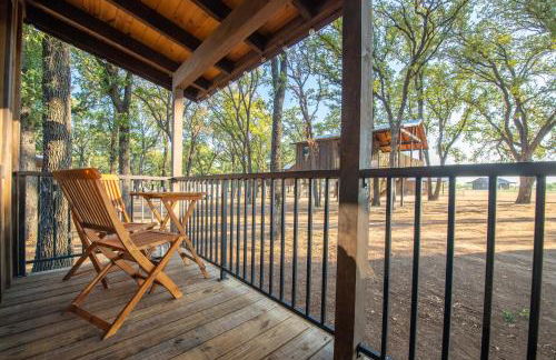 The Goldfinch Cabin 15 MIN to Magnolia Baylor - Foto 10