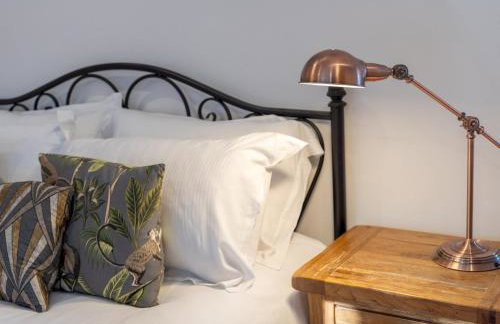 Charming Pet-Friendly Family Cottage in Eynsham - Pass the Keys - Photo 19