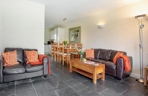 Kingfisher - Photo 3