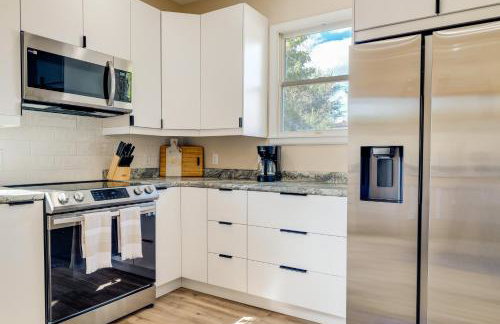 Near Downtown Spacious Casper Getaway with Deck - Foto 9