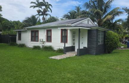 Nice 4 Bedrooms In Biscayne Gardens! - Foto 1
