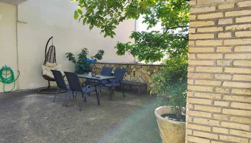 Lydia's house - Photo 4